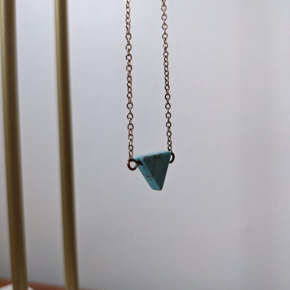 Handmade Turquoise Triangle Gold Chain Necklace - Picture 1 of 3